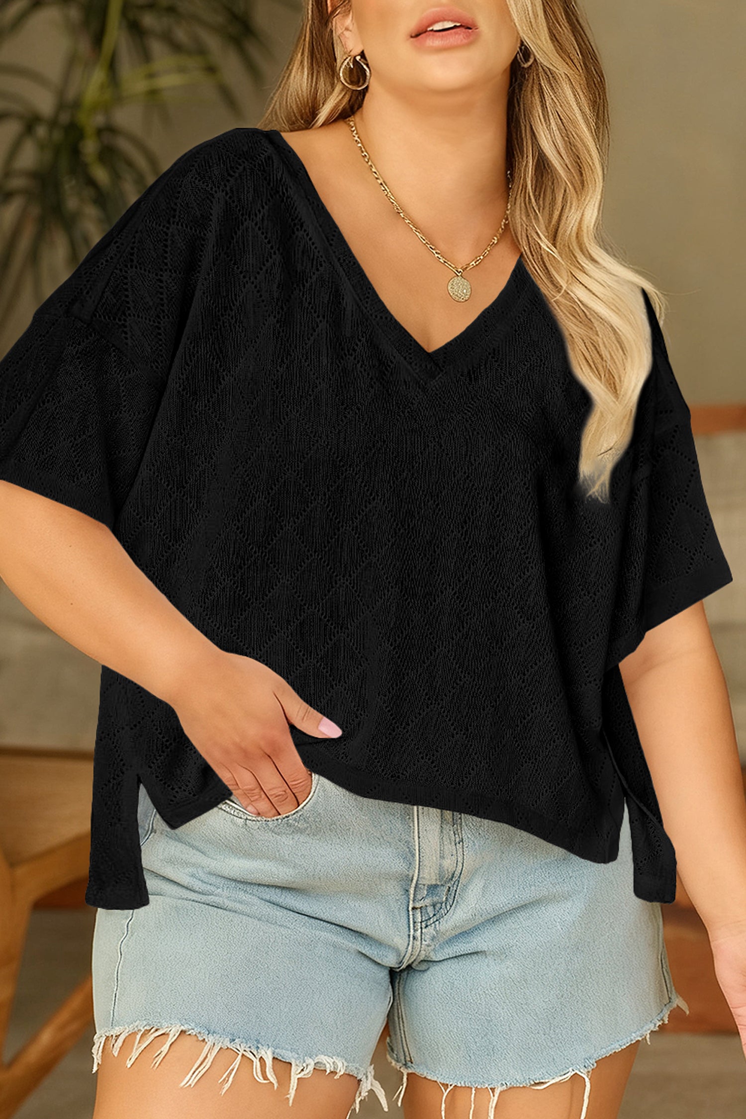 Light Pink Pointelle Rhombus Knit Plus Size V Neck Loose Top